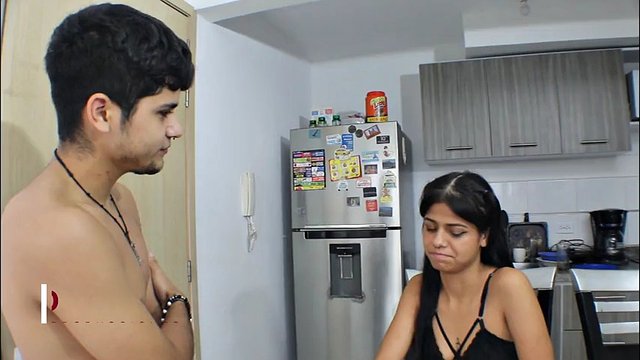 I invited a slutty cousin to eat and I ended up serving her my cock - porn in spanish