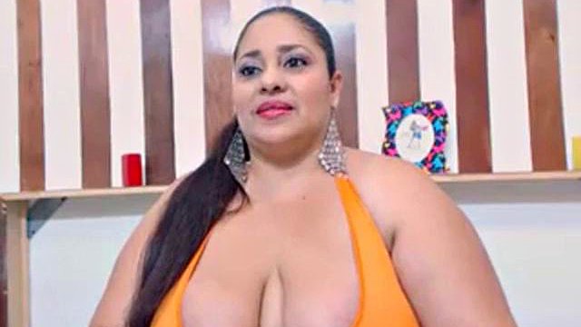 BBW Shows Off Her Tits And Pussy: Fansly, Cam & Bbw Tits Porn