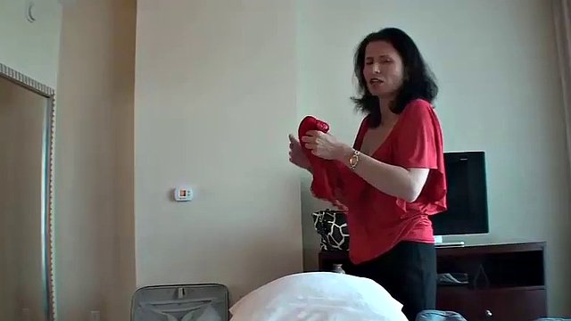 teile das Hotelzimmer mit Mama