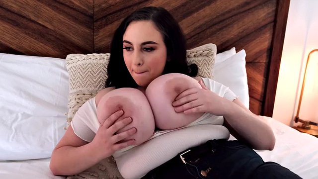 Watching Milly Marks watching herself getting fucked
