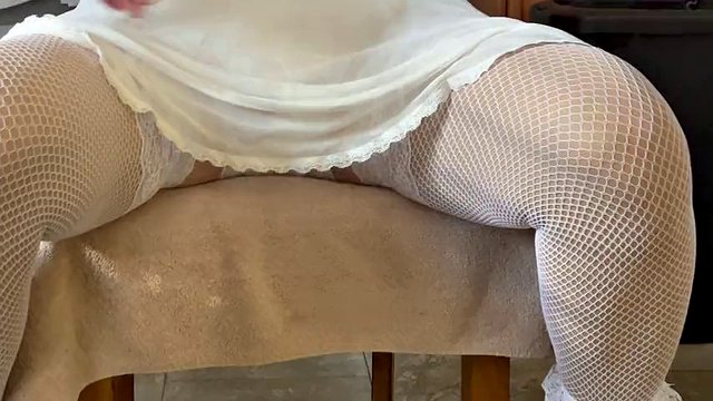 Jerk off in white lingerie and stockings