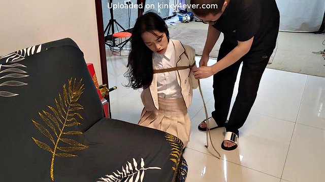 اسارت چینی: پورنو هاردکور ، فتیش و BDSM