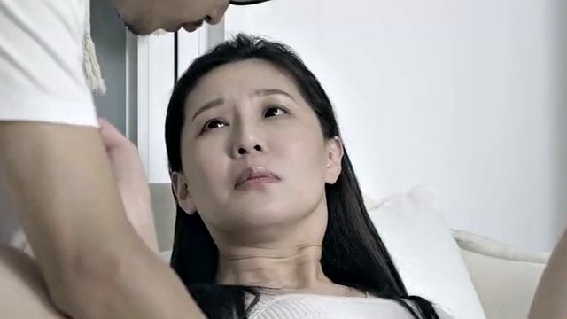 ModelMedia Asia - Mi esposo está en un viaje de negocios - Su Ya - MSD-070 - El mejor video porno original de Asia