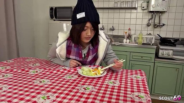 Japanese Virgin Step-Sister seduce Boy to learn how to Suck and Blow his Cock and swallow