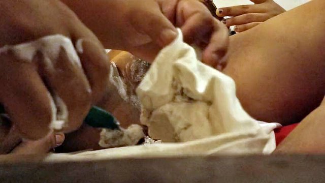 my husband shaves my fat and hairy pussy because I'm going to fuck with my lover