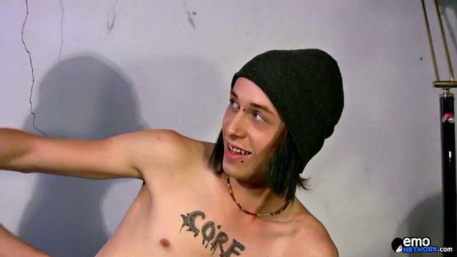 Goth Hunks Jeremy Nagy and Janko Sula Suck Cock